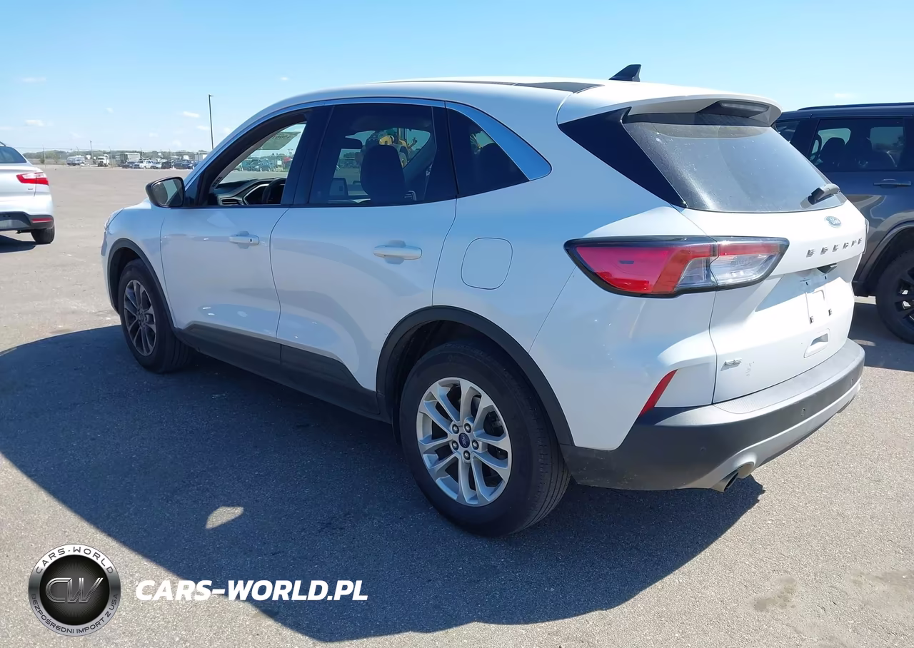 2022 Ford Escape Se VIN:1FMCU0G69NUA16804 - 3