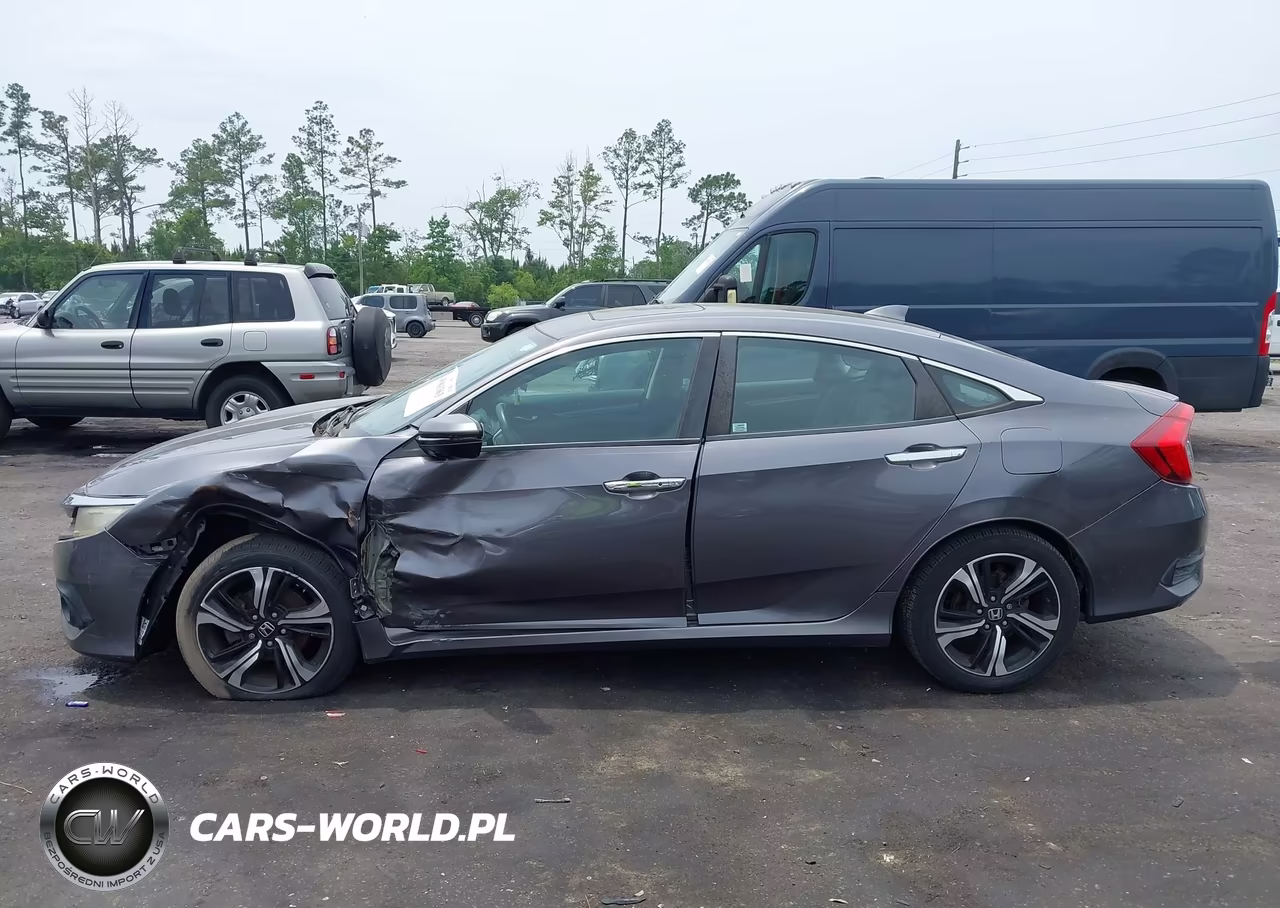 2016 Honda Civic Touring VIN:19XFC1F90GE021834 - 14