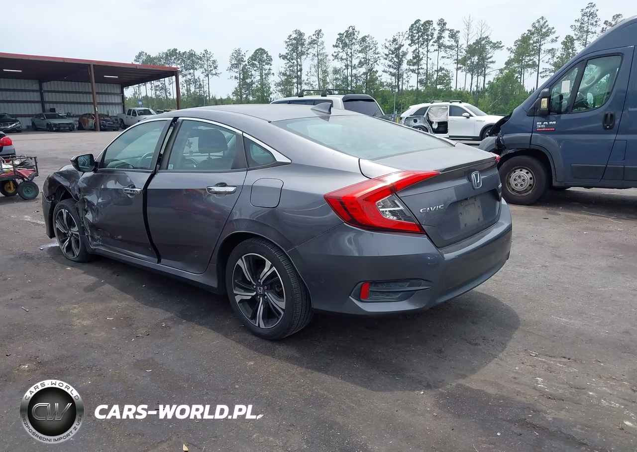 2016 Honda Civic Touring VIN:19XFC1F90GE021834 - 3