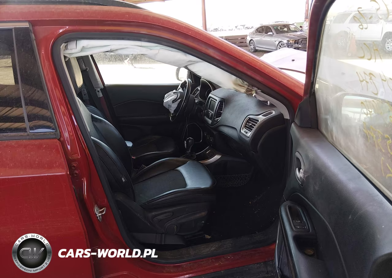 2018 Jeep Compass Latitude Fwd VIN:3C4NJCBB4JT204274 - 5
