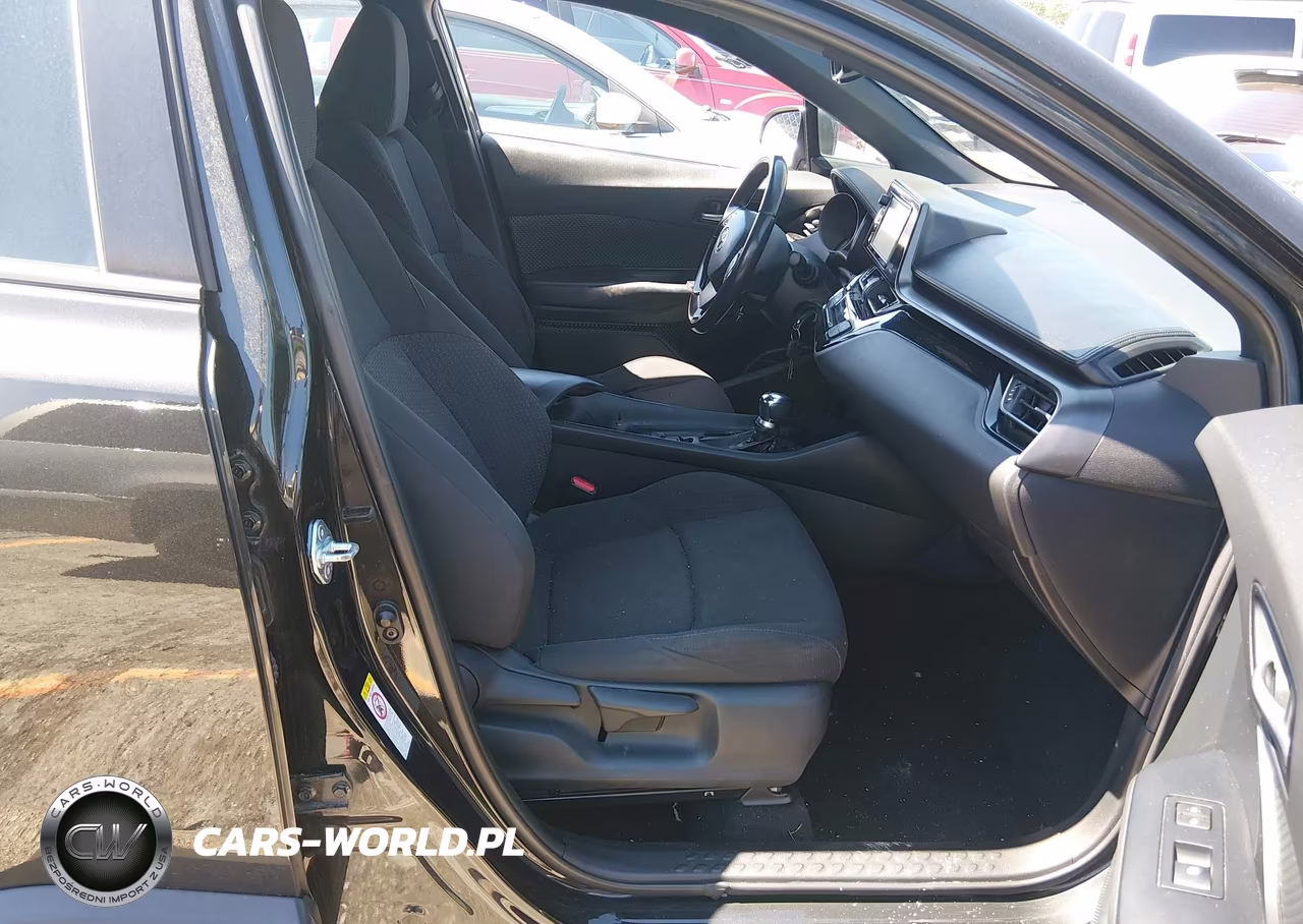 2018 Toyota C-Hr Xle VIN:NMTKHMBX1JR055928 - 5