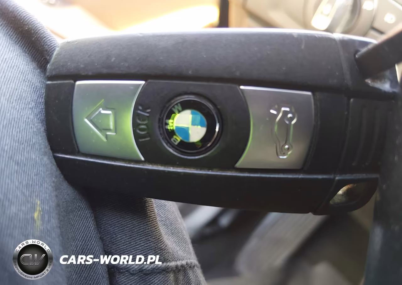 2009 BMW 335I VIN:WBAWL735X9P179408 - 11