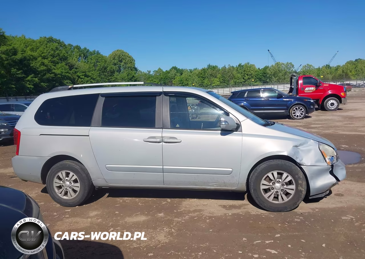 2012 Kia Sedona Lx VIN:KNDMG4C70C6498828 - 13