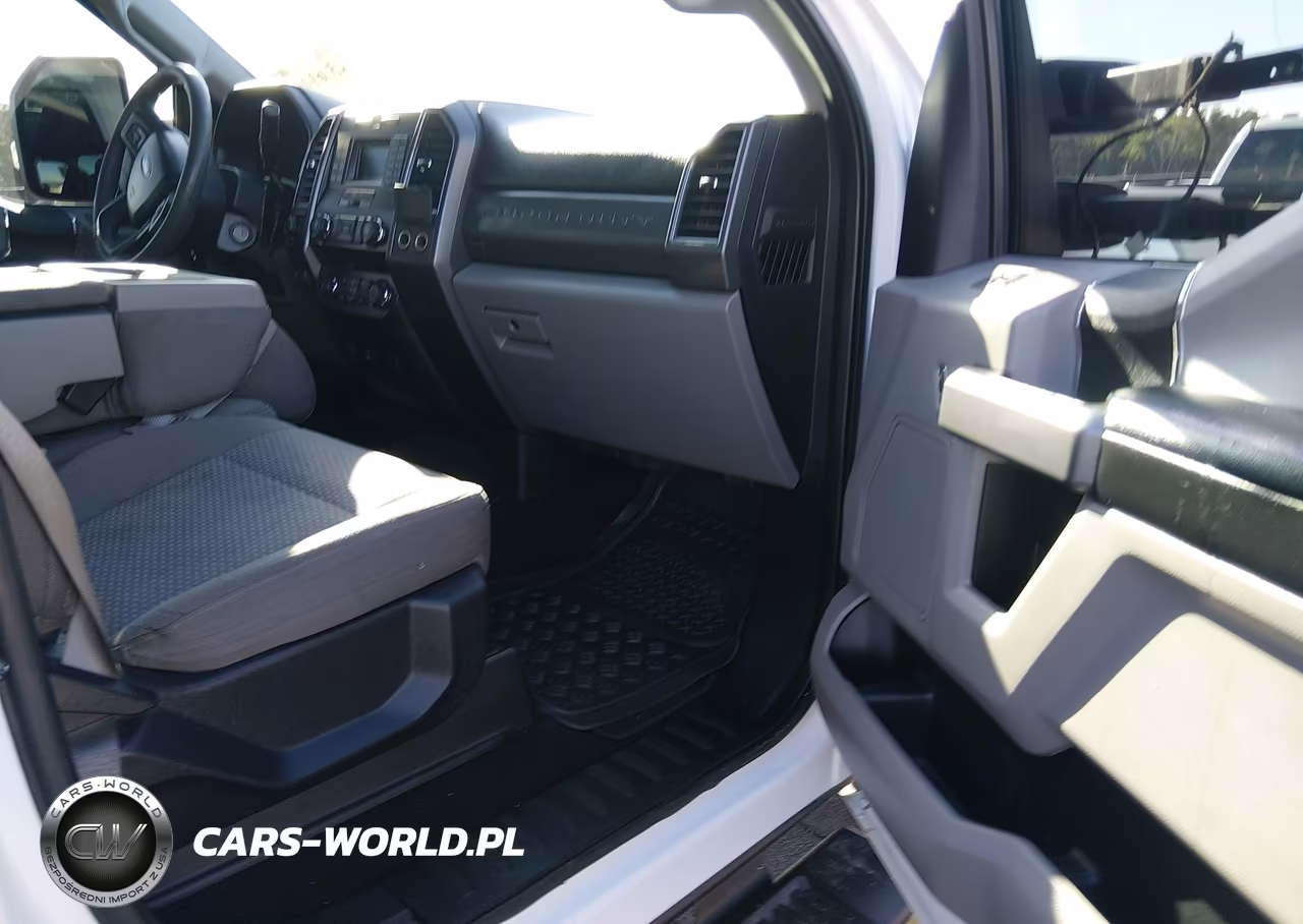 2019 Ford F-250 Xlt VIN:1FT7W2BT0KEE35977 - 5