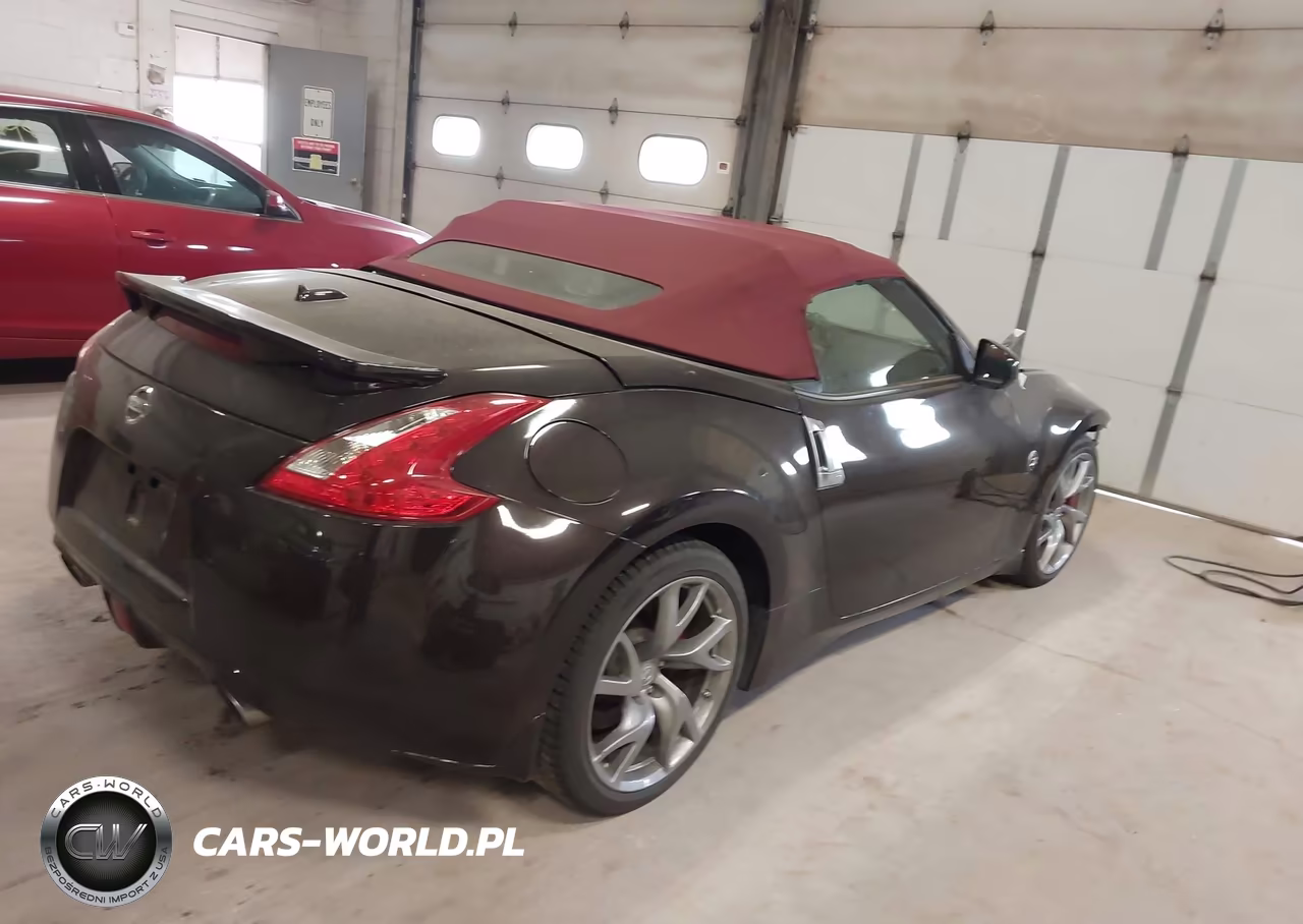 2014 Nissan 370Z Touring VIN:JN1AZ4FH2EM621175 - 4