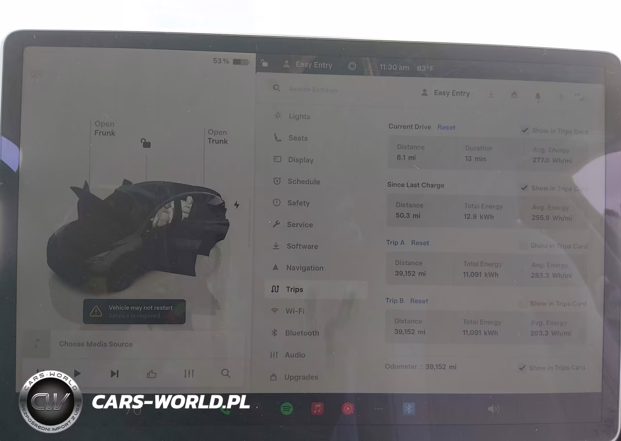 2025 Tesla Model Y Long Range Dual Motor All-Wheel Drive VIN:7SAYGAEE2SF216660 - 7