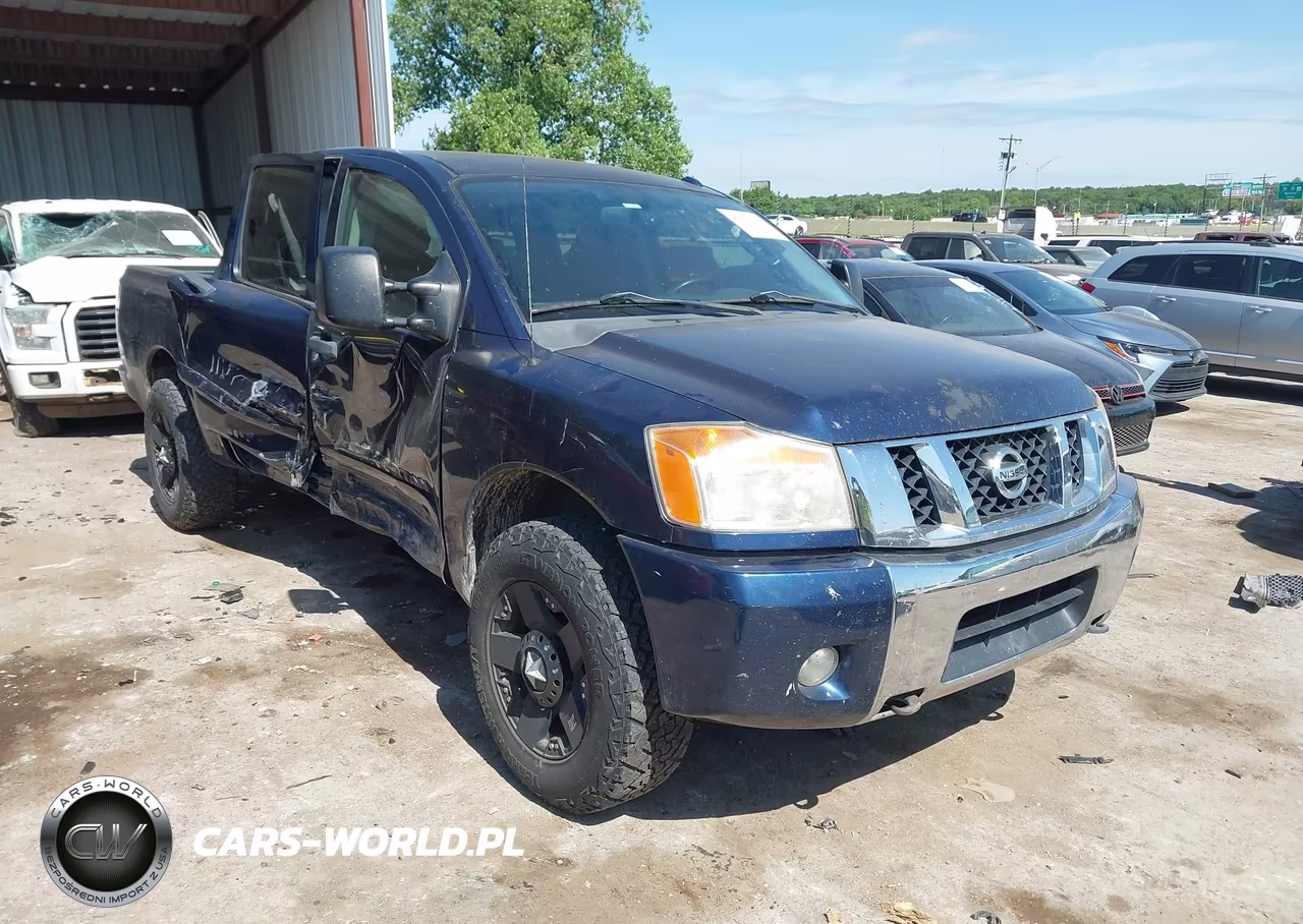 2011 Nissan Titan Sv