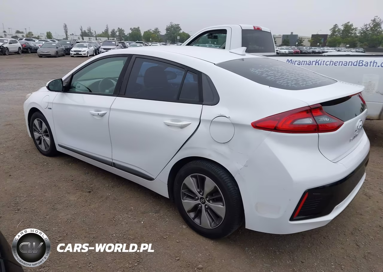 2018 Hyundai Ioniq Plug-In Hybrid VIN:KMHC65LD7JU084721 - 3