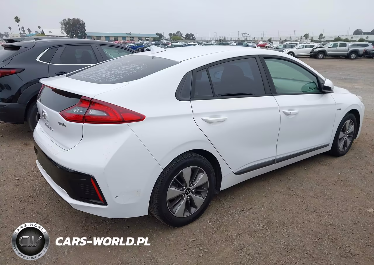 2018 Hyundai Ioniq Plug-In Hybrid VIN:KMHC65LD7JU084721 - 4