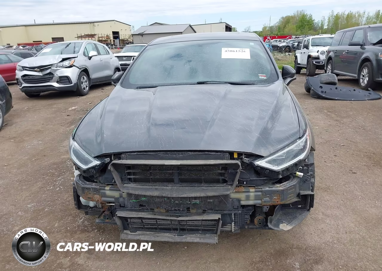 2017 Ford Fusion Sport VIN:3FA6P0VPXHR167009 - 12
