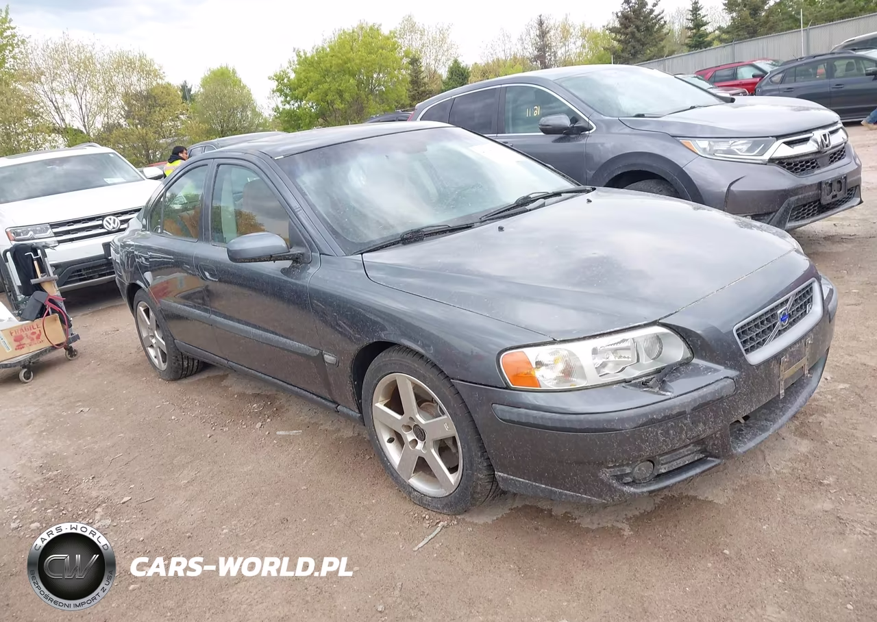 2004 Volvo S60 R