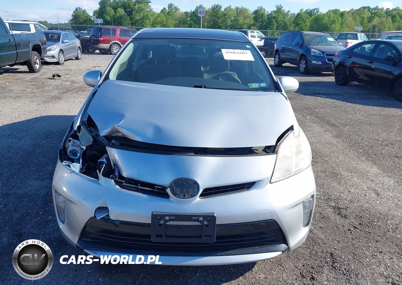 2013 Toyota Prius VIN:JTDKN3DU6D1712814 - 12