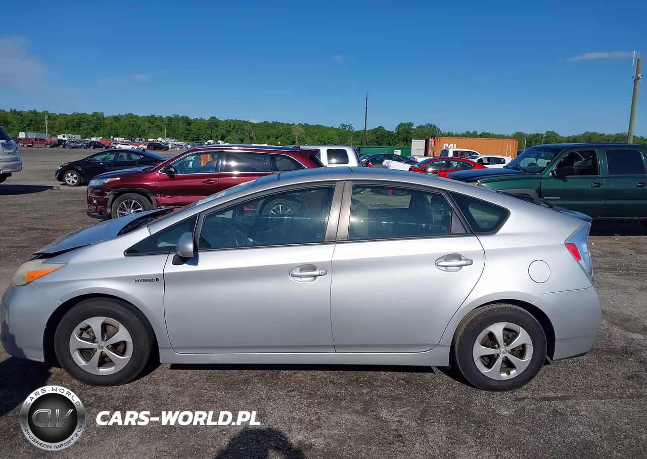 2013 Toyota Prius VIN:JTDKN3DU6D1712814 - 14
