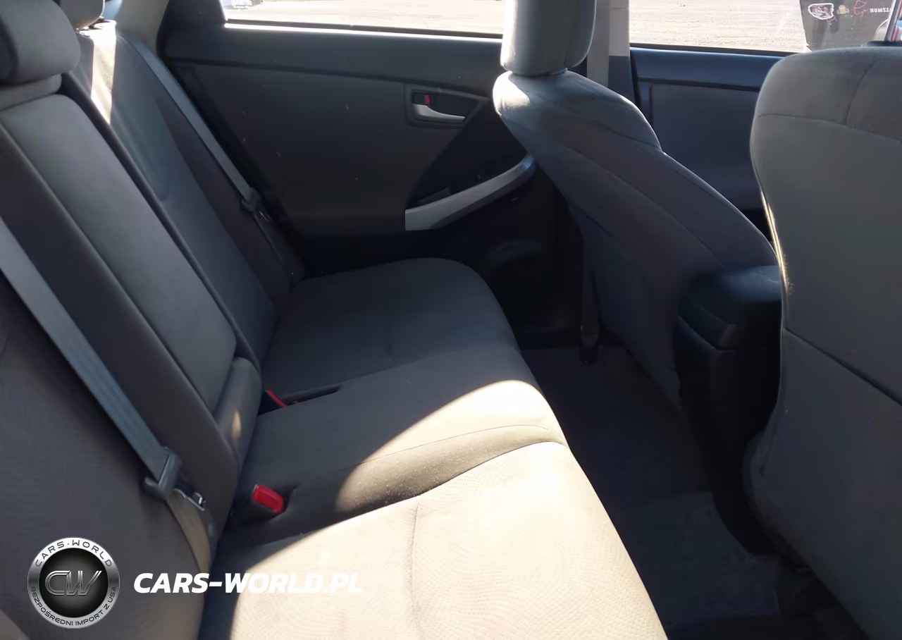 2013 Toyota Prius VIN:JTDKN3DU6D1712814 - 8
