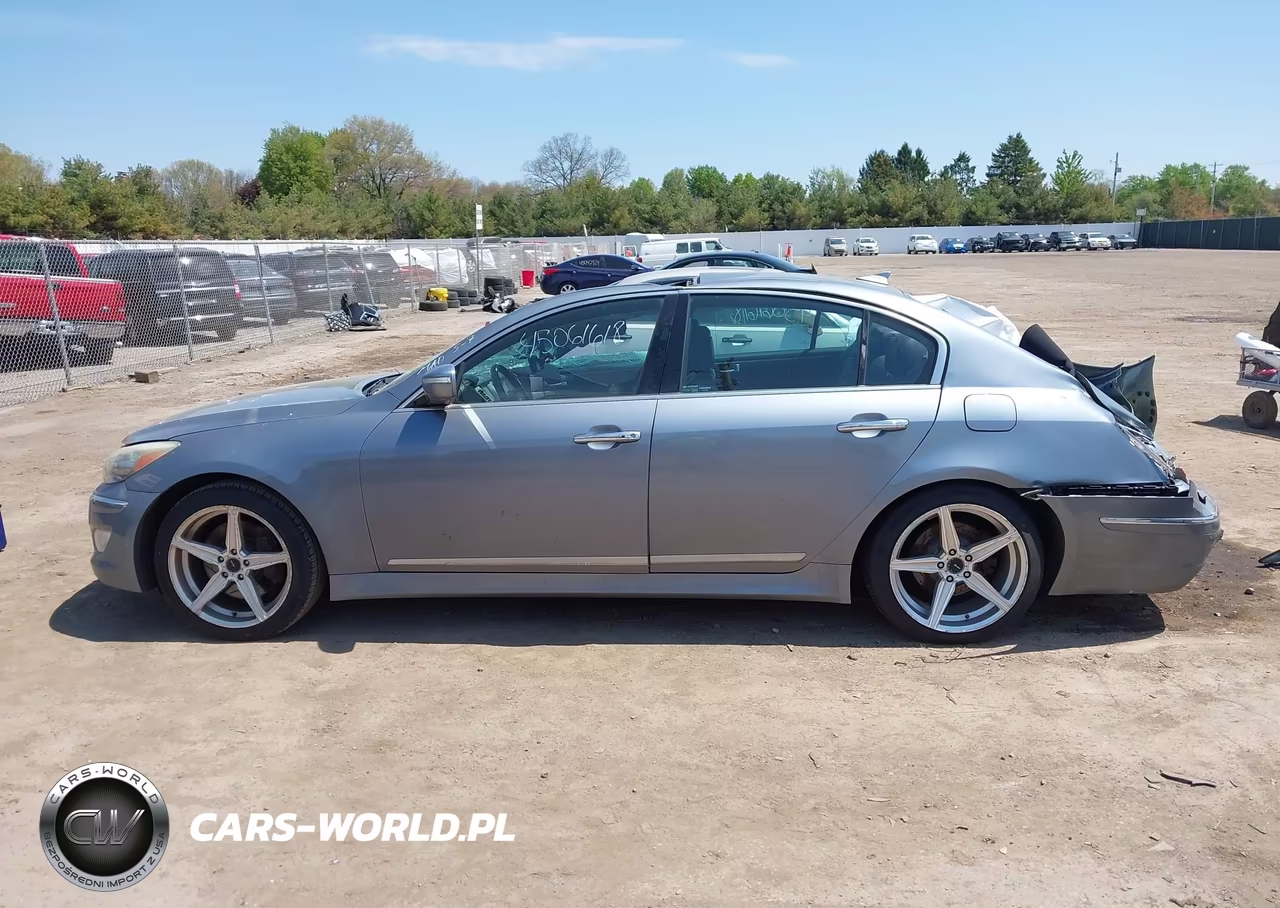 2014 Hyundai Genesis 5.0 R-Spec VIN:KMHGC4DH5EU261536 - 15