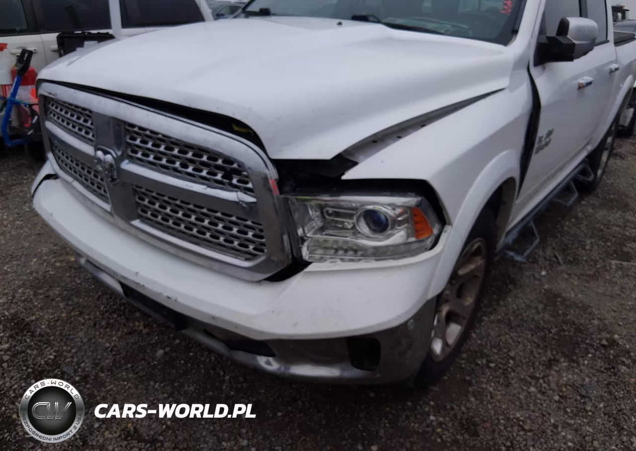 2017 Ram 1500 Laramie 4X4 5'7 Box VIN:1C6RR7NT0HS832437 - 6