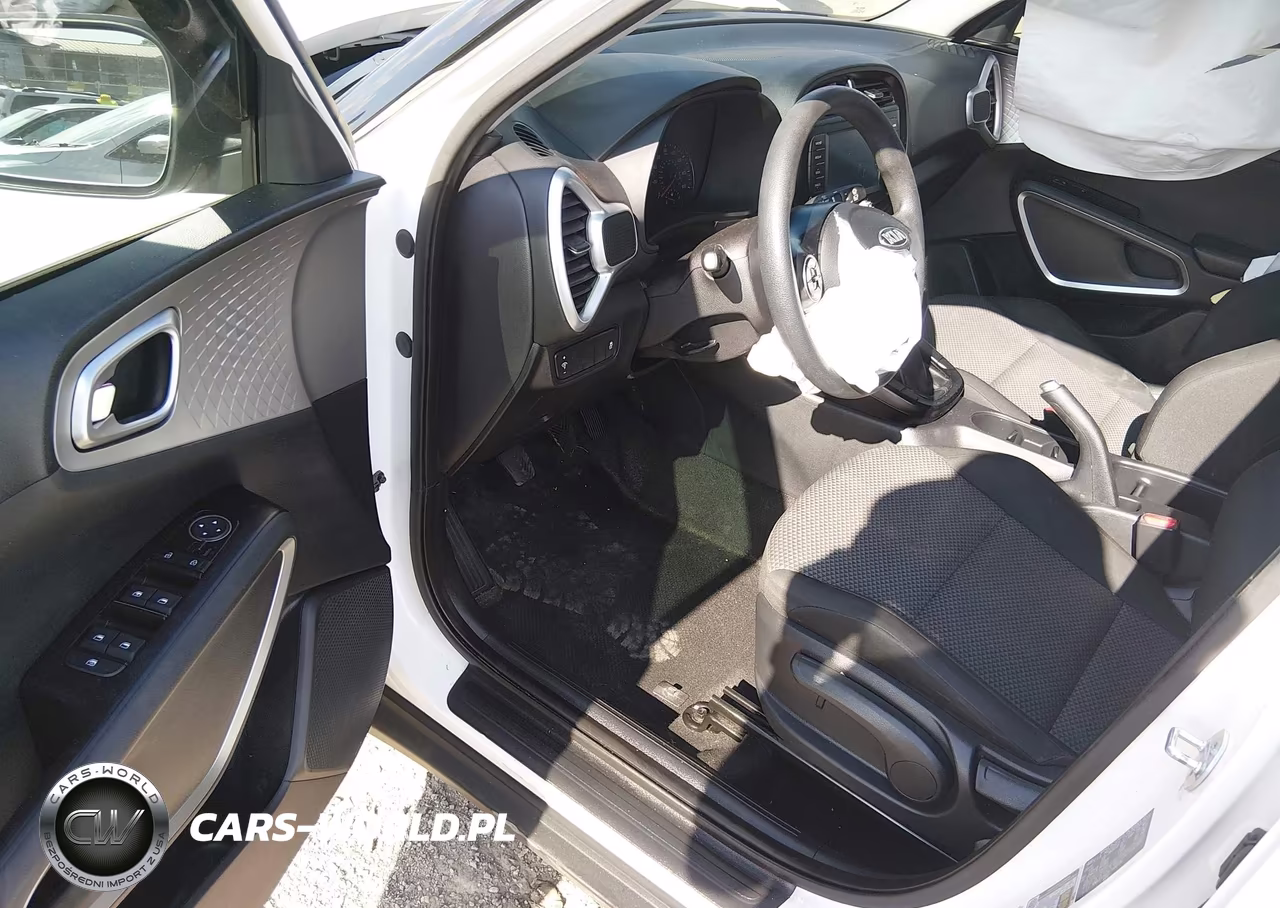 2020 Kia Soul Lx VIN:KNDJ22AU7L7030734 - 9