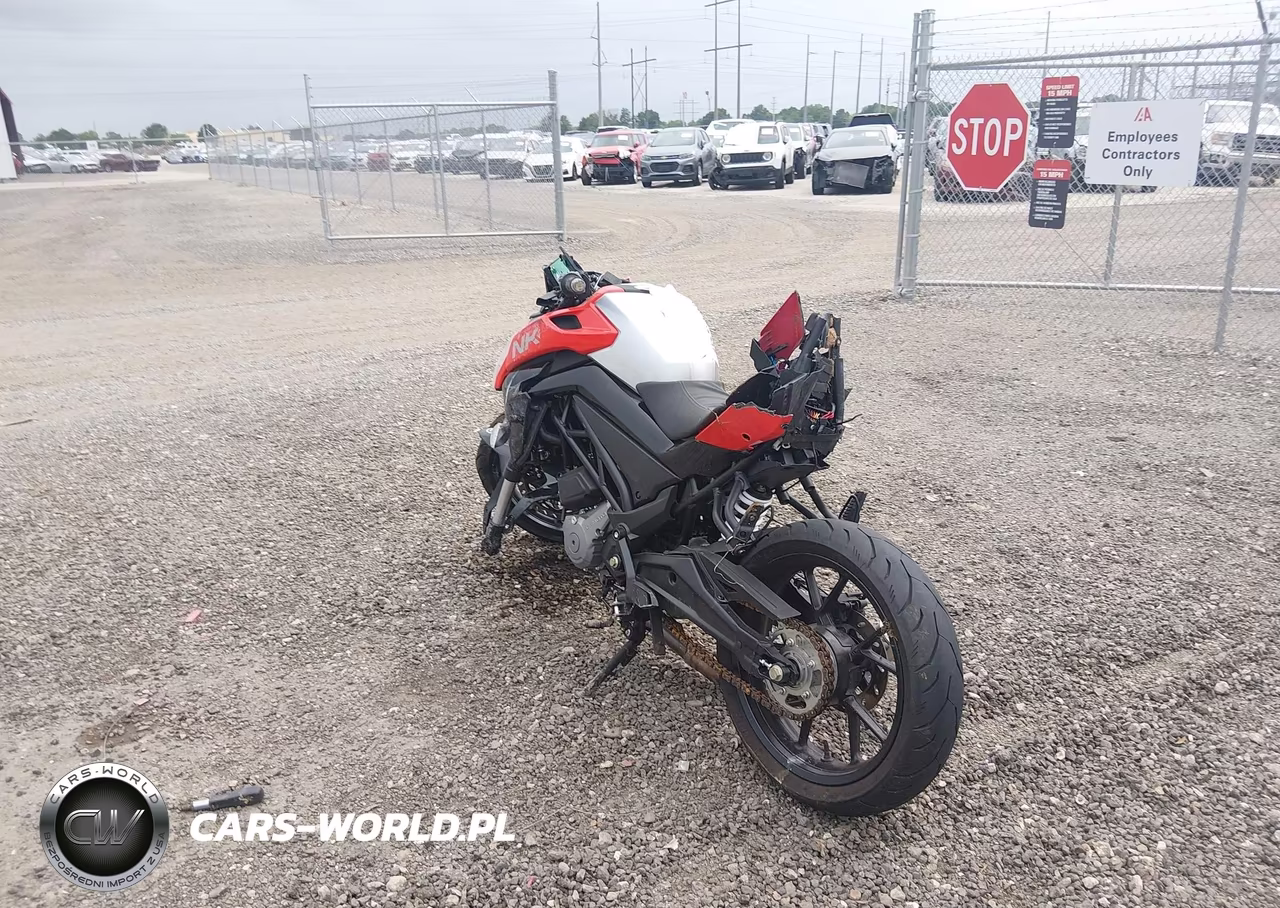 2025 Cf Moto 300Nk VIN:LCEPDPL14S6001507 - 3