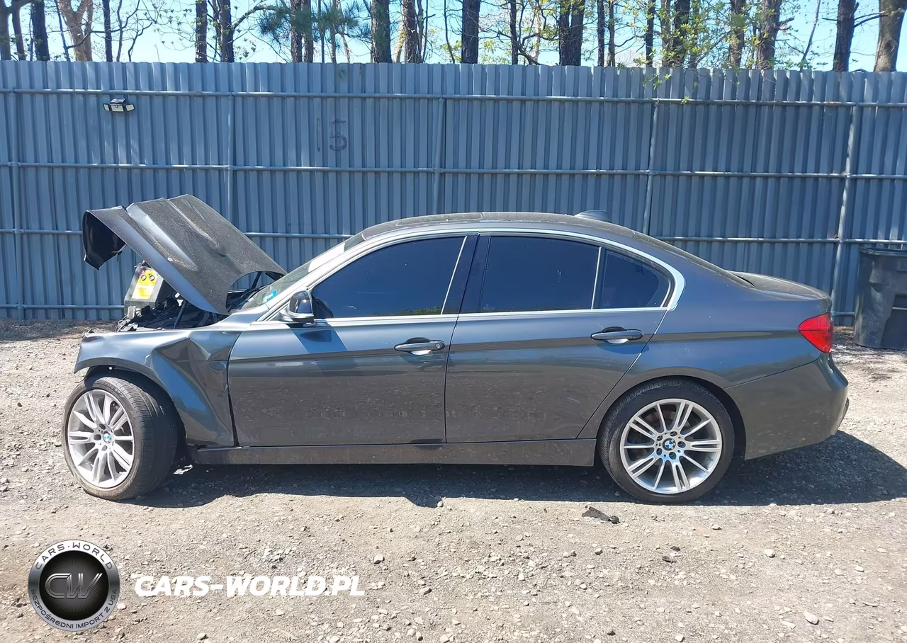 2018 BMW 330I xDrive VIN:WBA8D9C54JEM35009 - 14