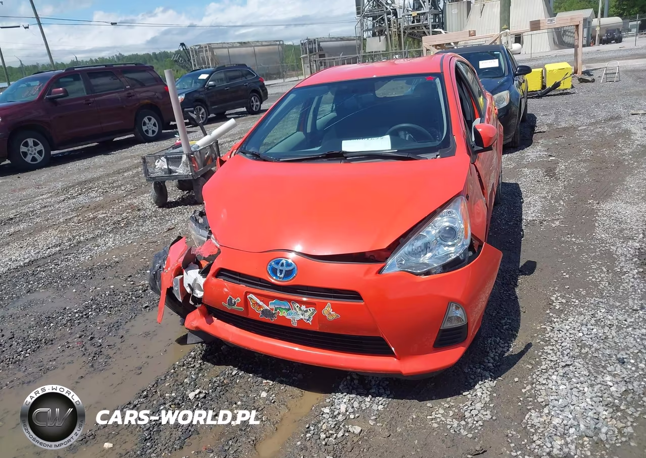 2012 Toyota Prius C Two VIN:JTDKDTB35C1014948 - 12