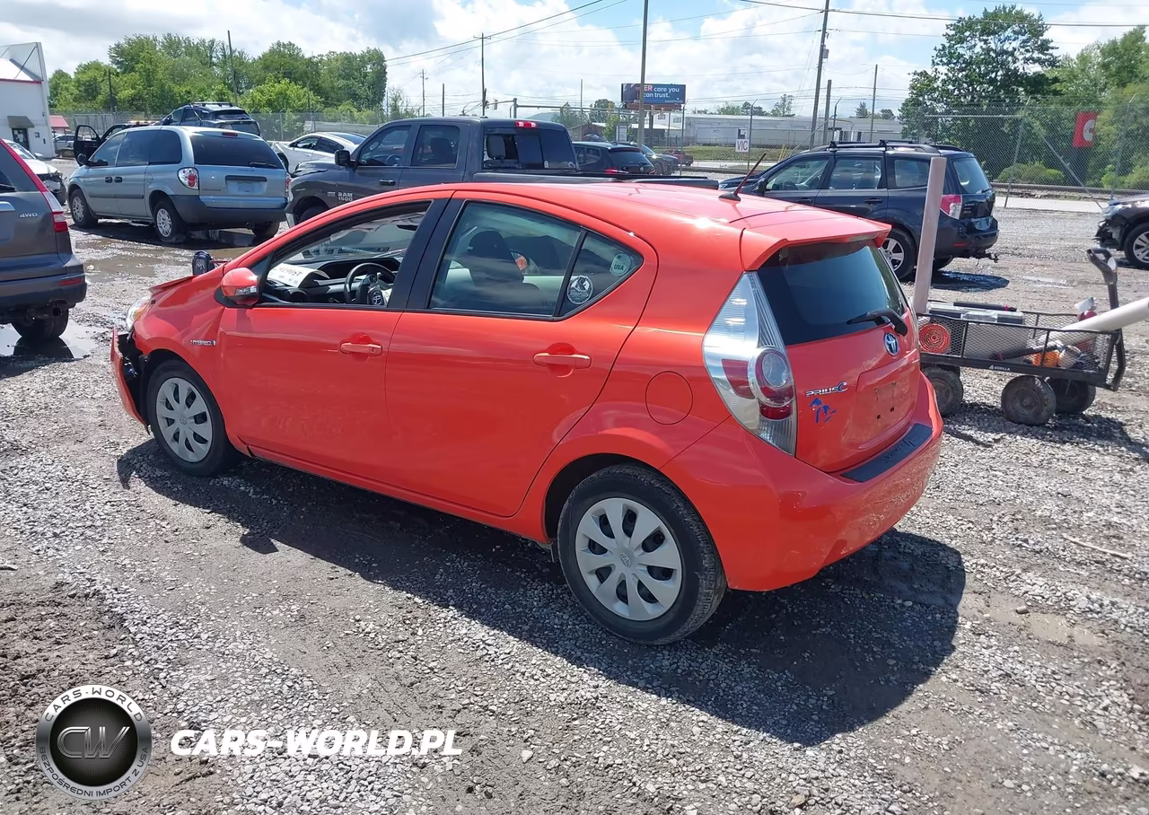 2012 Toyota Prius C Two VIN:JTDKDTB35C1014948 - 3