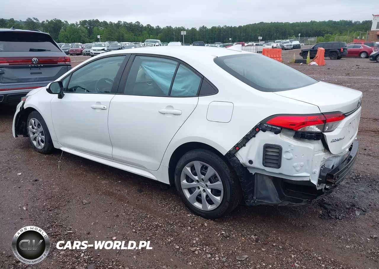 2021 Toyota Corolla Le VIN:5YFEPMAE1MP246845 - 3