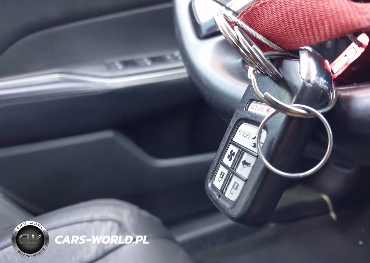 2018 Honda Clarity Plug-In Hybrid Touring VIN:JHMZC5F37JC001271 - 11