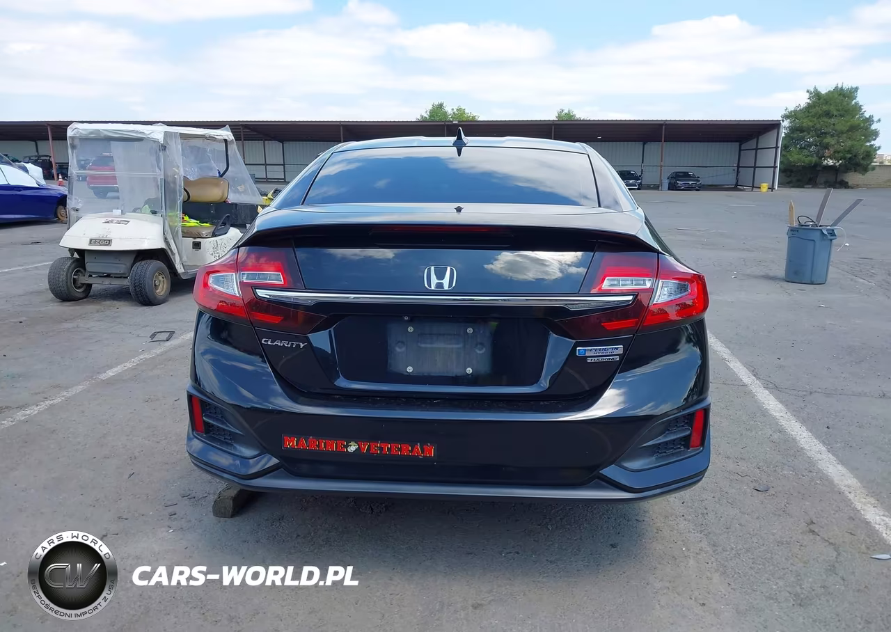2018 Honda Clarity Plug-In Hybrid Touring VIN:JHMZC5F37JC001271 - 16