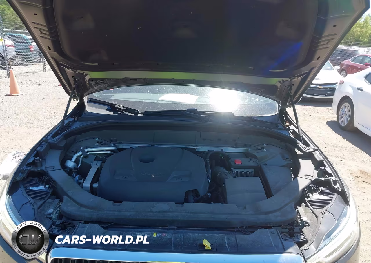 2019 Volvo Xc60 T5 Momentum VIN:LYV102DK5KB188208 - 10