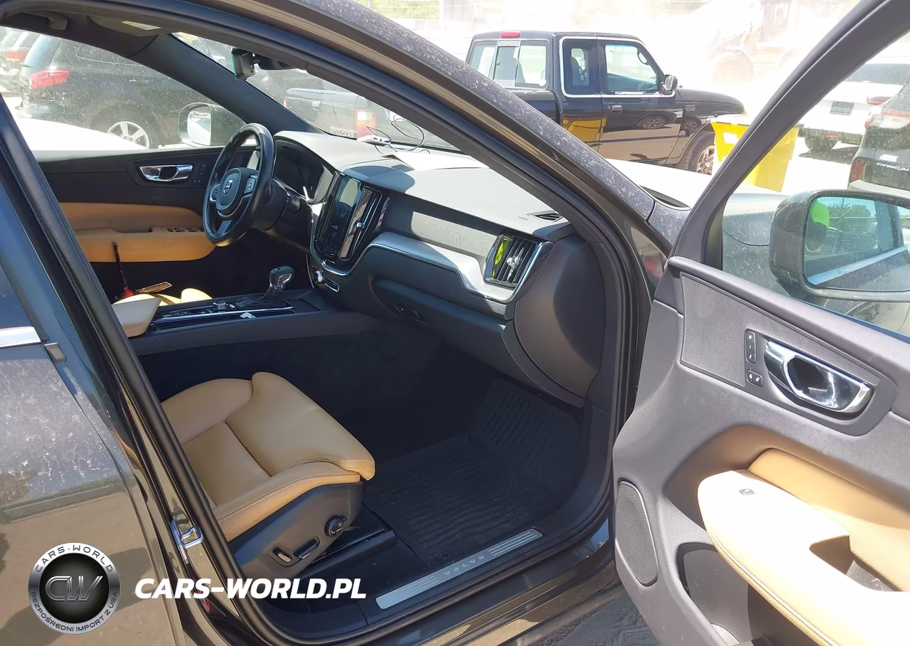 2019 Volvo Xc60 T5 Momentum VIN:LYV102DK5KB188208 - 5