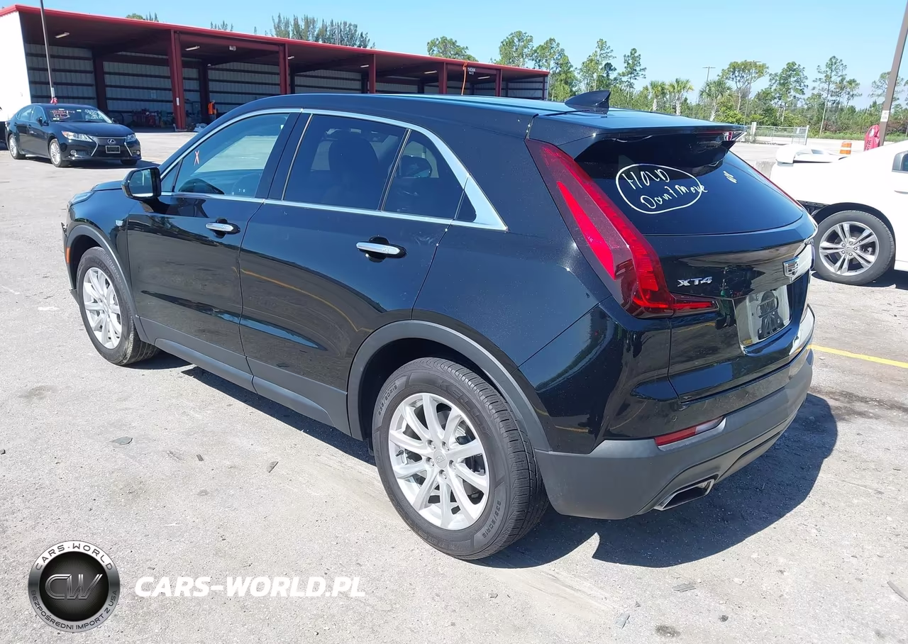 2021 Cadillac Xt4 Fwd Luxury VIN:1GYAZAR48MF075452 - 3