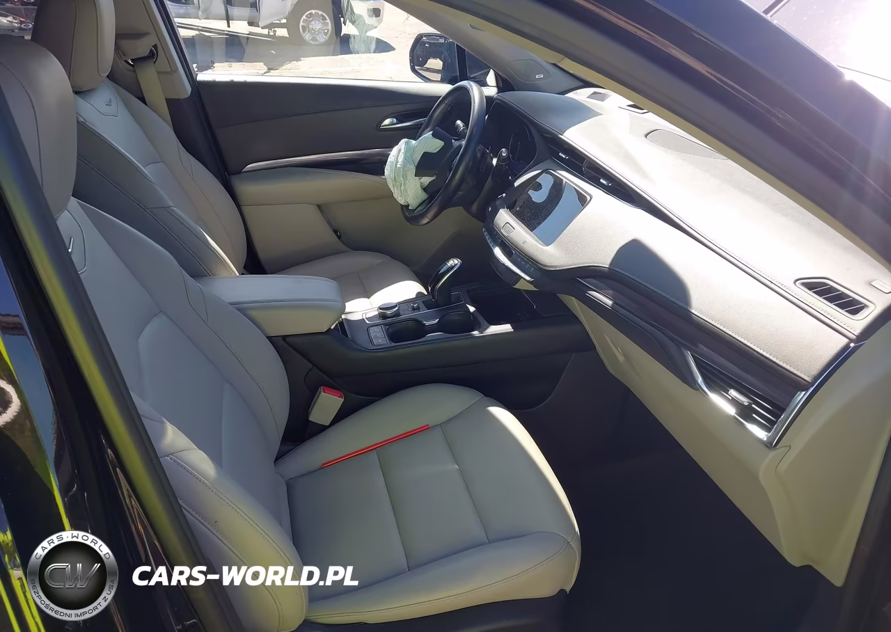 2021 Cadillac Xt4 Fwd Luxury VIN:1GYAZAR48MF075452 - 5
