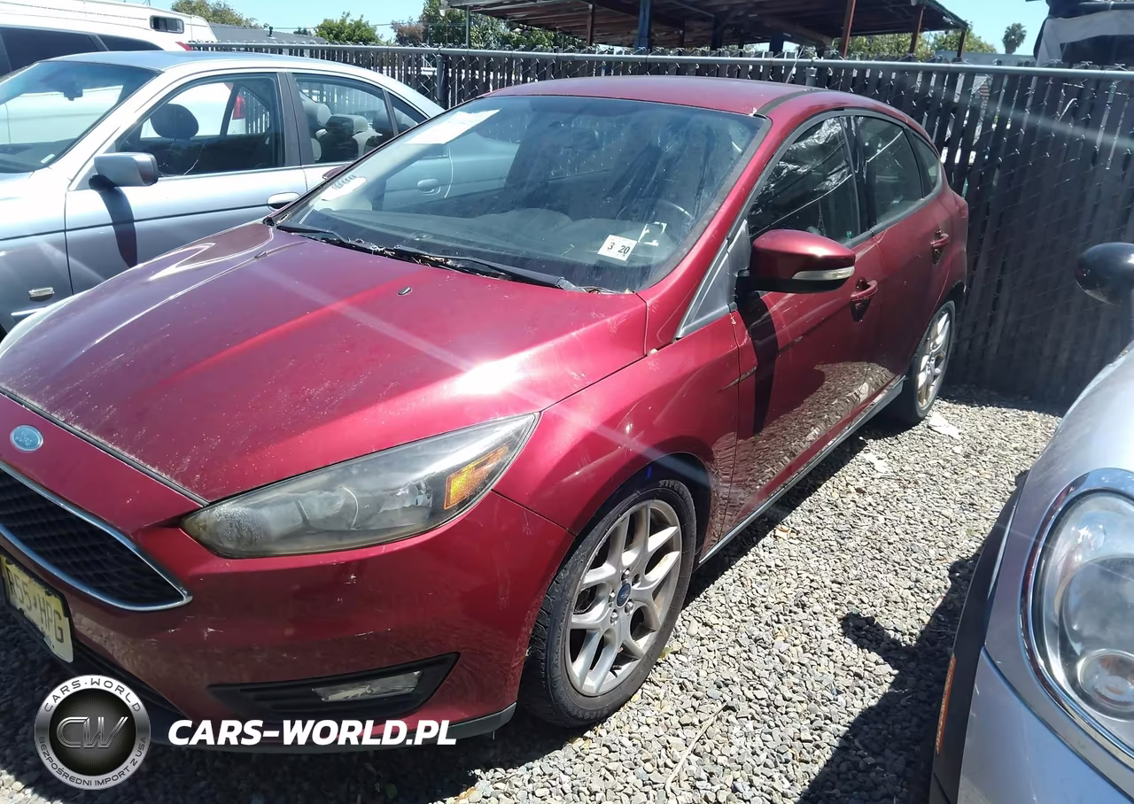2015 Ford Focus Se VIN:1FADP3K26FL302712 - 2