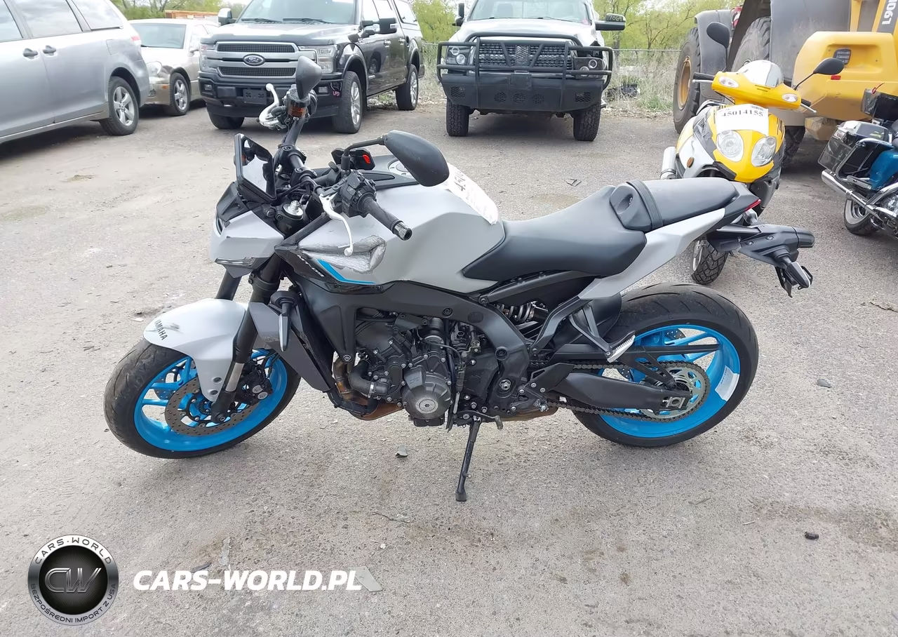 2025 Yamaha Mt09 VIN:JYARN94E0SA003198 - 13