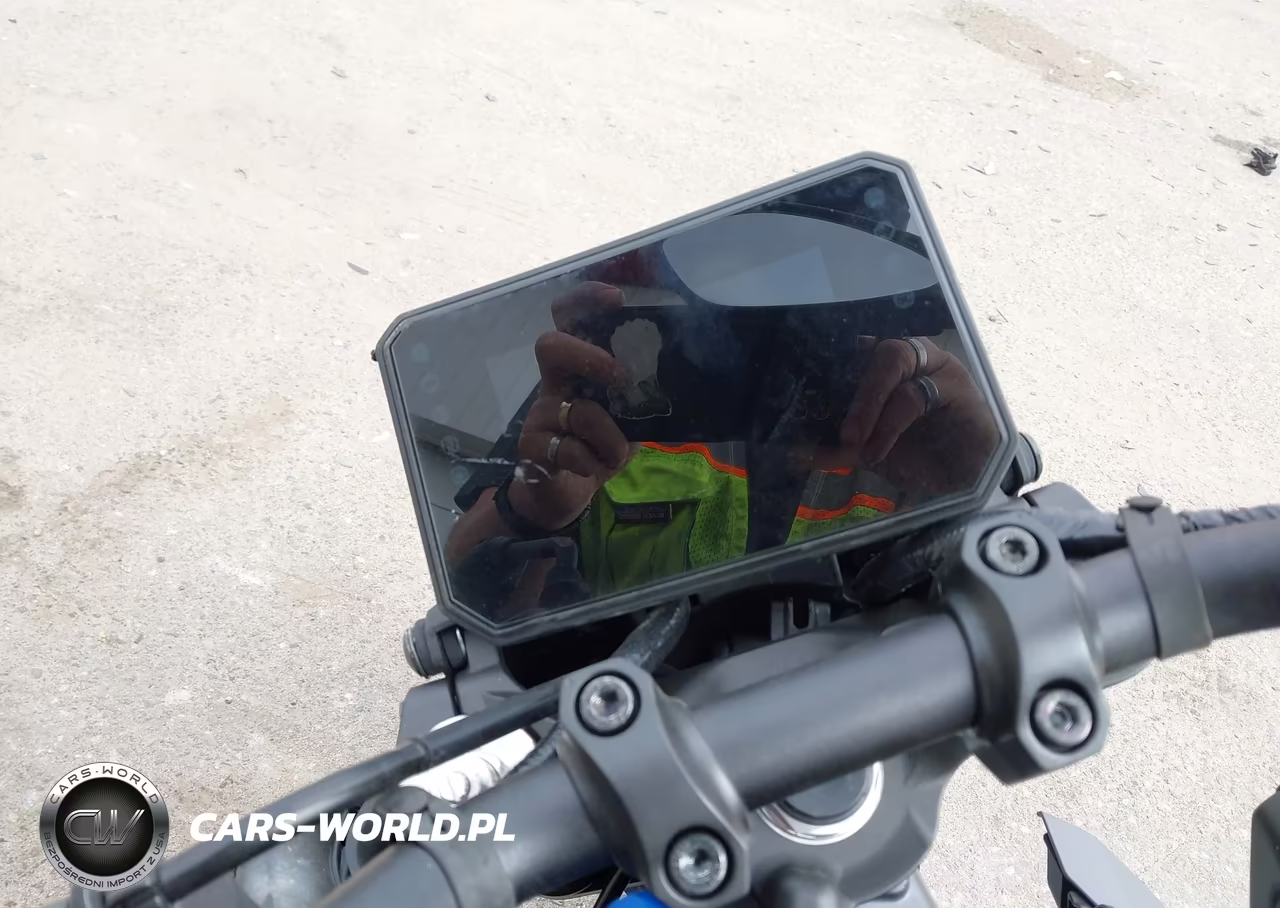 2025 Yamaha Mt09 VIN:JYARN94E0SA003198 - 7
