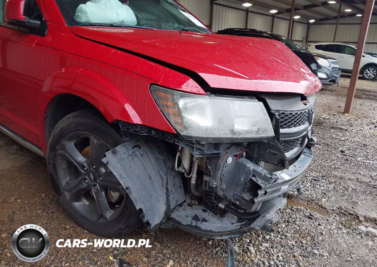 2018 Dodge Journey Crossroad VIN:3C4PDCGGXJT507161 - 6