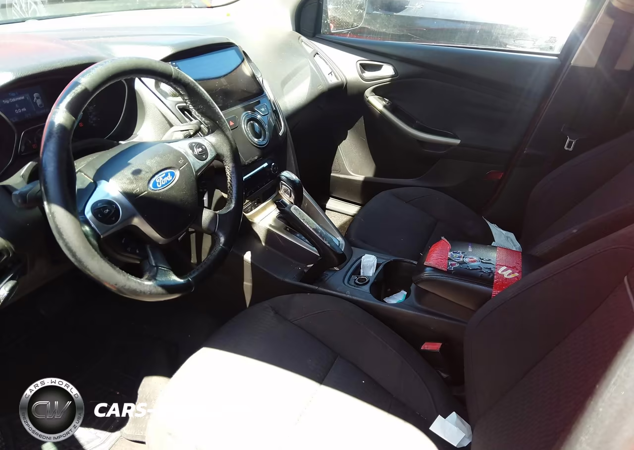 2012 Ford Focus Sel VIN:1FAHP3H26CL394179 - 5