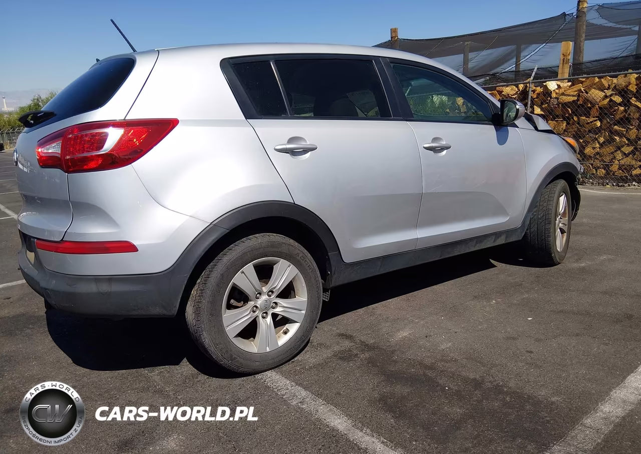 2012 Kia Sportage Lx VIN:KNDPB3A21C7272935 - 4