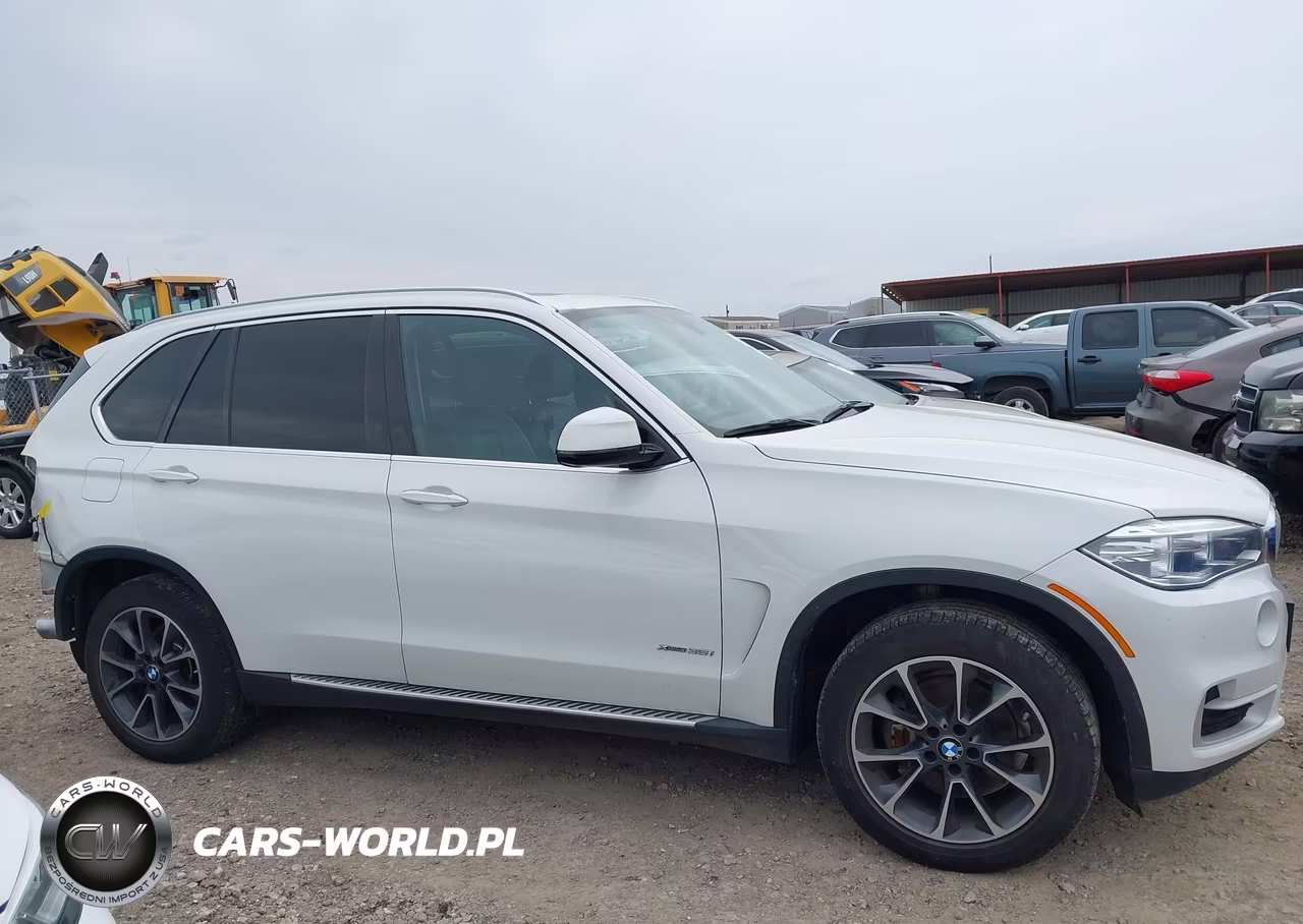 2015 BMW X5 xDrive35I VIN:5UXKR0C56F0P02725 - 14
