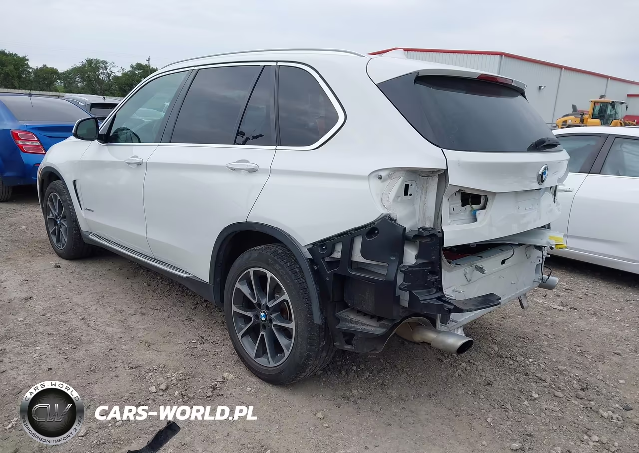 2015 BMW X5 xDrive35I VIN:5UXKR0C56F0P02725 - 3