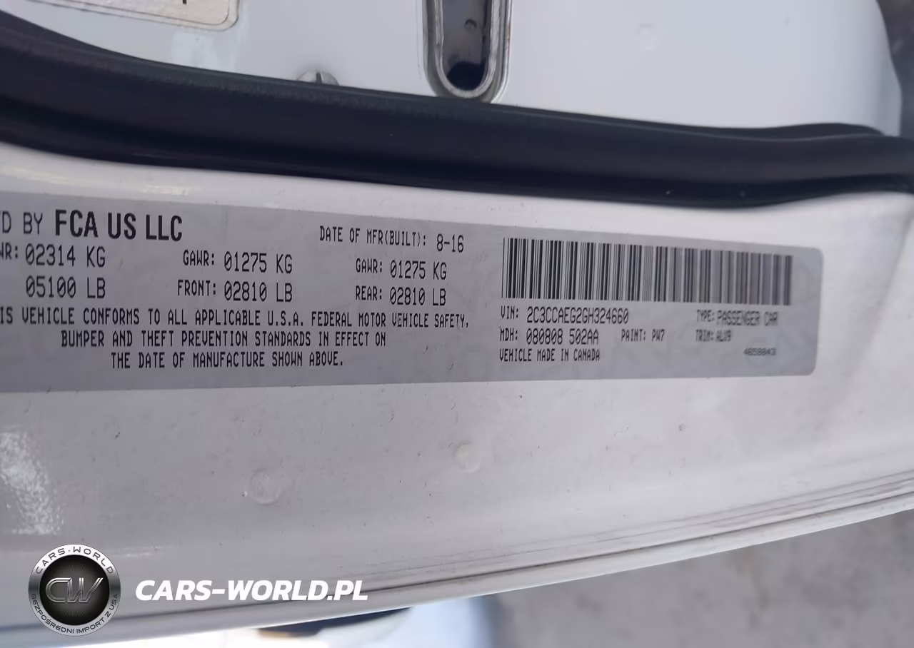 2016 Chrysler 300C VIN:2C3CCAEG2GH324660 - 9
