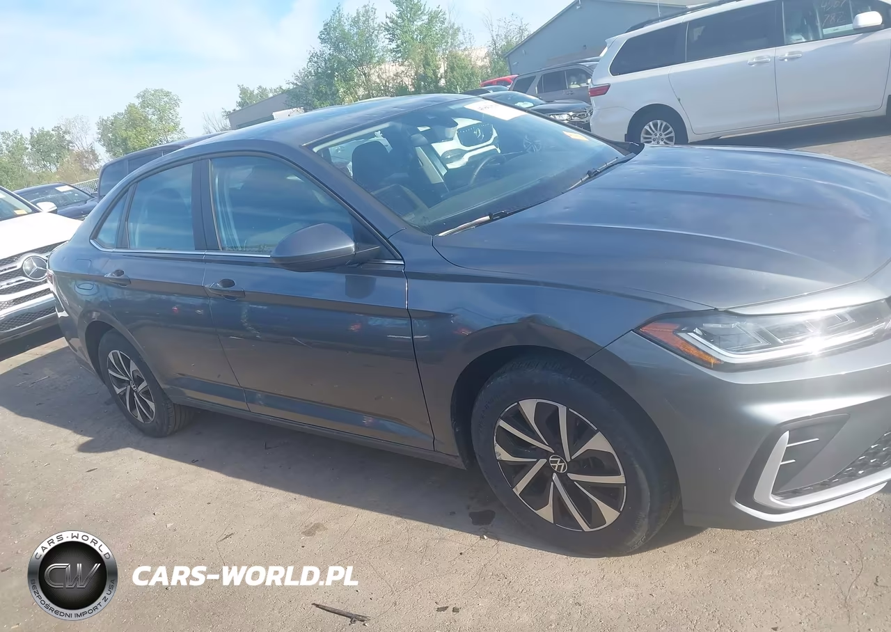 2025 Volkswagen Jetta S VIN:3VW5X7BU7SM081361 - 13