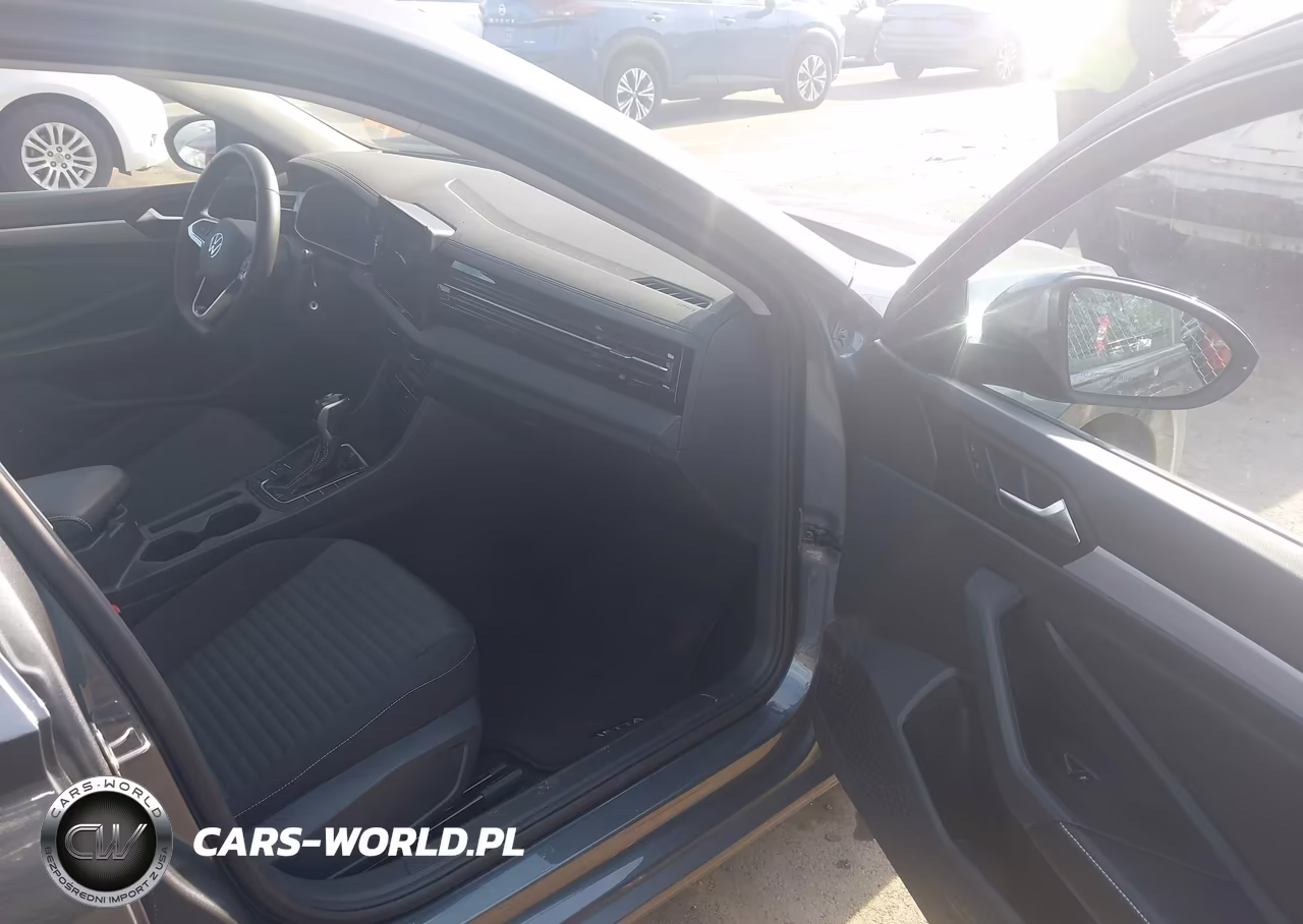 2025 Volkswagen Jetta S VIN:3VW5X7BU7SM081361 - 5
