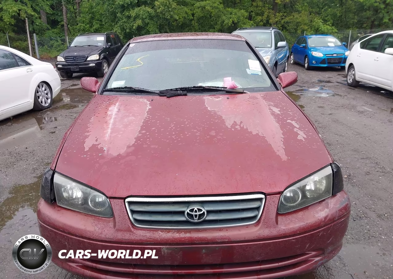 2000 Toyota Camry Le VIN:4T1BG22K5YU618414 - 10