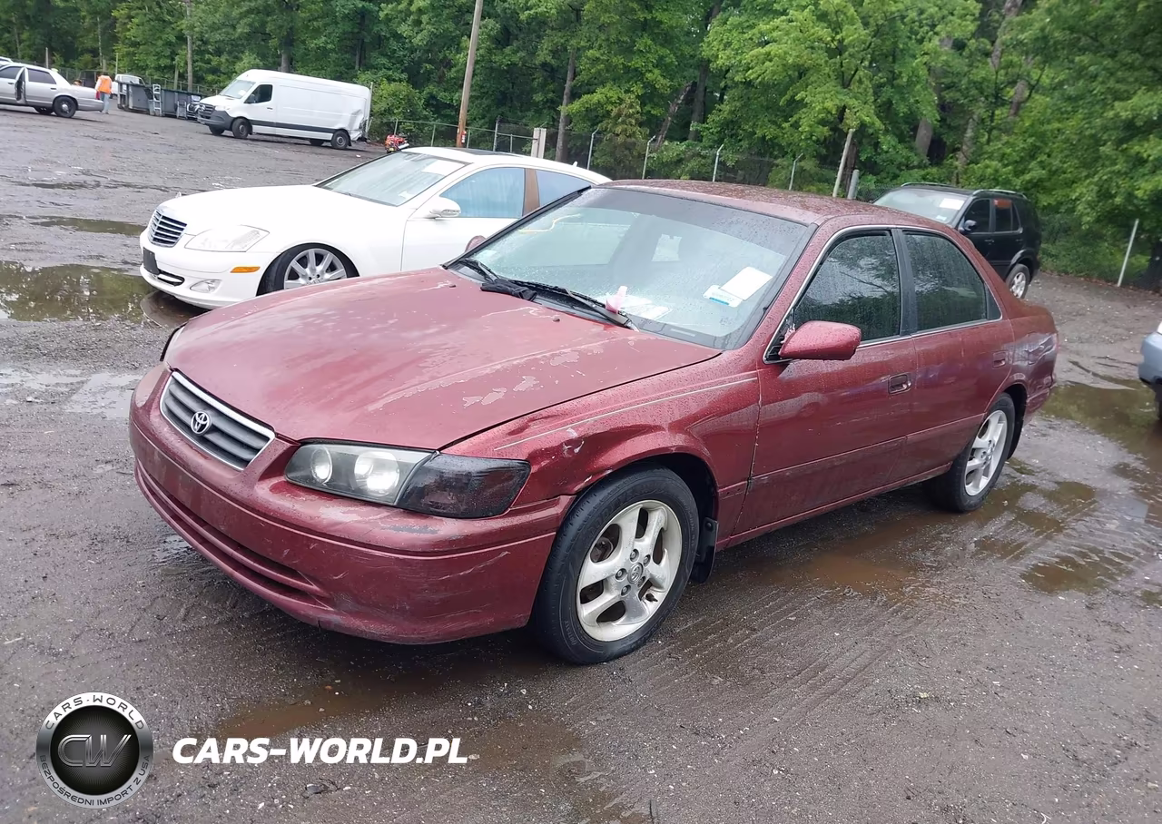 2000 Toyota Camry Le VIN:4T1BG22K5YU618414 - 2