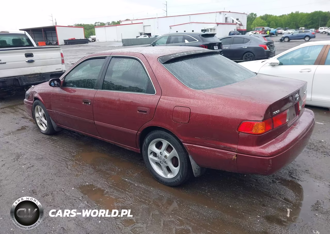 2000 Toyota Camry Le VIN:4T1BG22K5YU618414 - 3