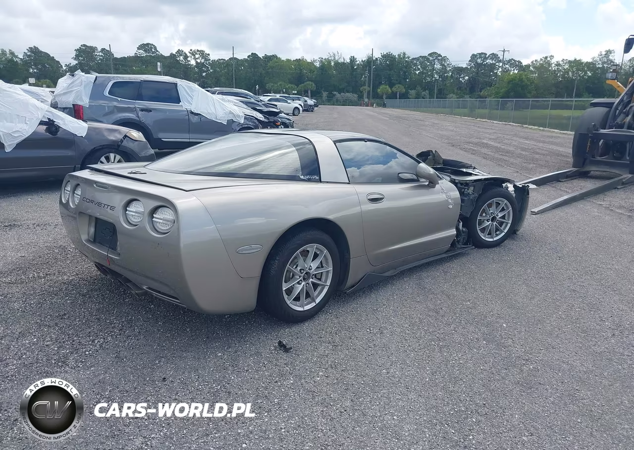 2000 Chevrolet Corvette VIN:1G1YY22G6Y5106090 - 4