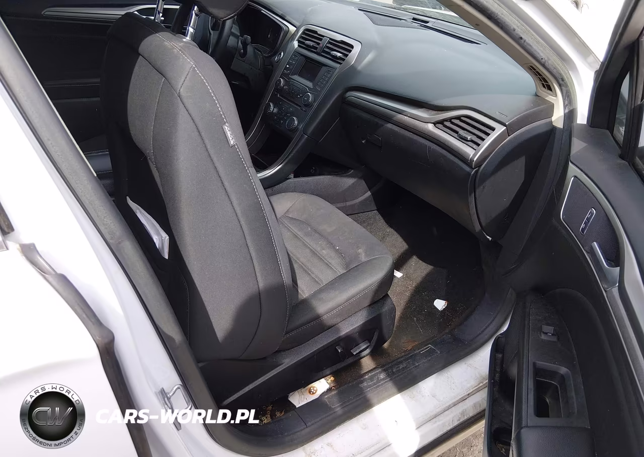 2018 Ford Fusion Hybrid Se VIN:3FA6P0LU7JR169153 - 5
