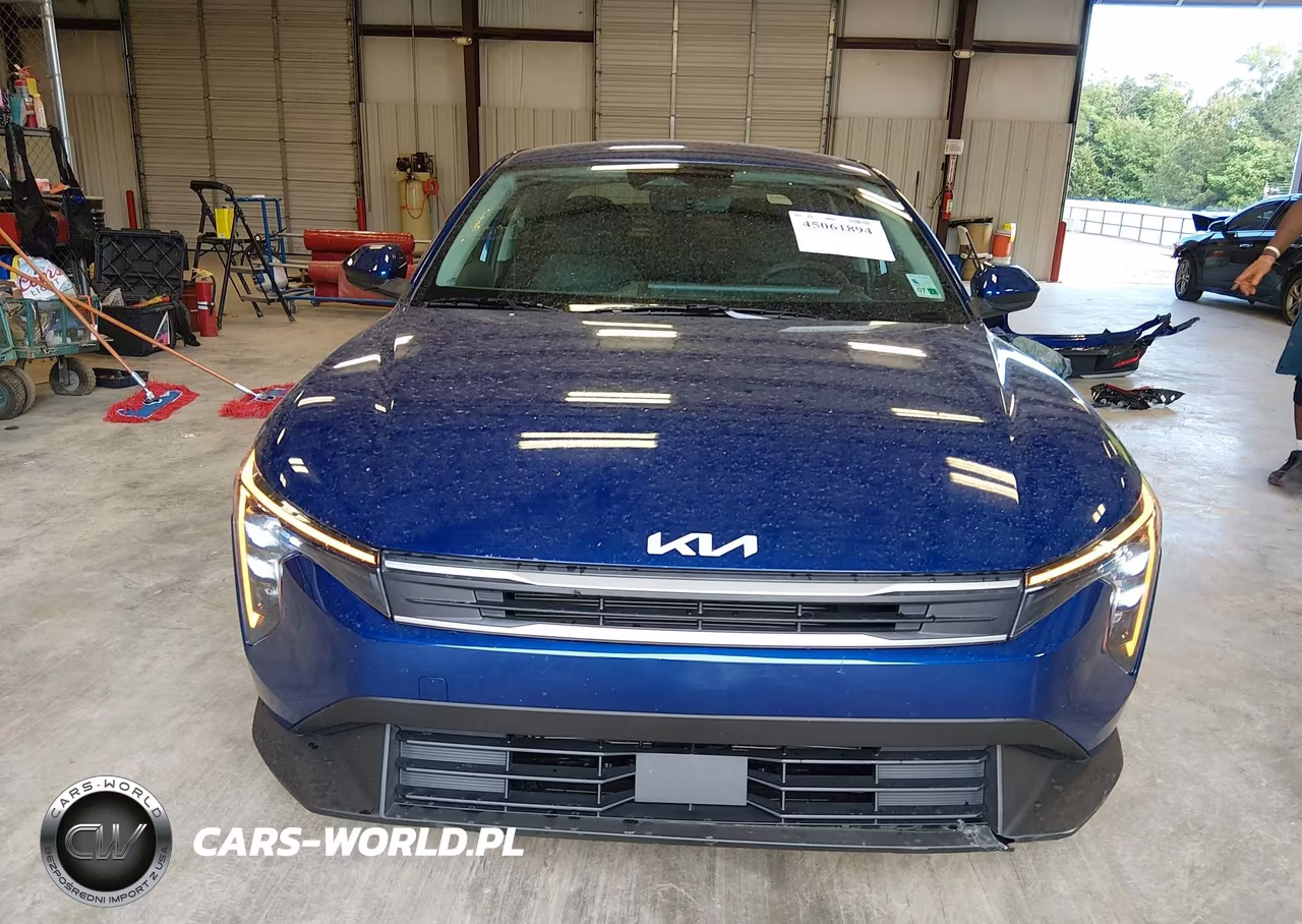 2025 Kia K4 Lxs VIN:3KPFT4DE3SE177912 - 13