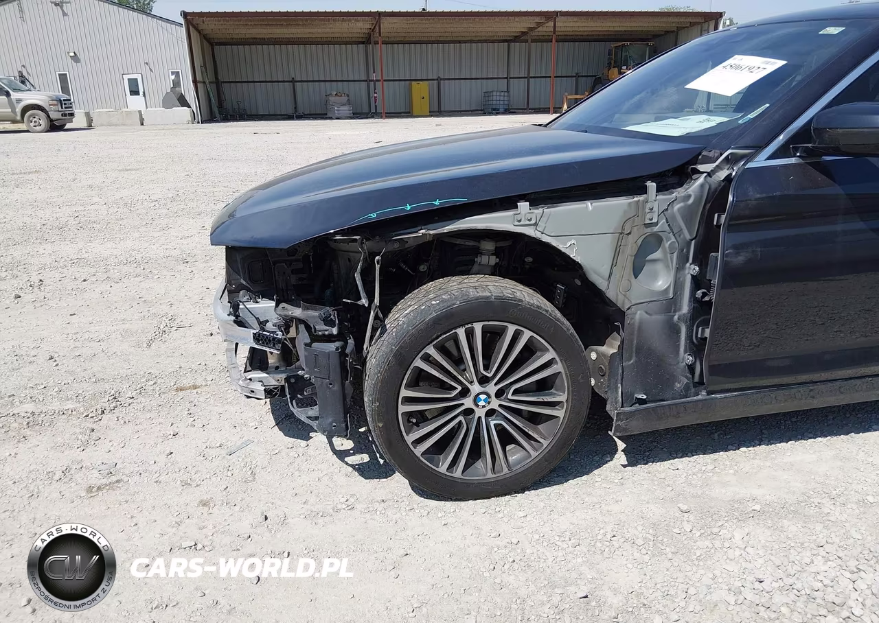 2018 BMW 530I VIN:WBAJA5C54JWA35855 - 18